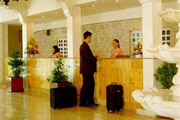 Hotel Frontdesk