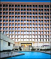 Wyndham Garden Market Center Hotel Dallas, NextGen Day America