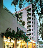 Wyndham Bel Age Hotel Los Angeles, NextGen Day America