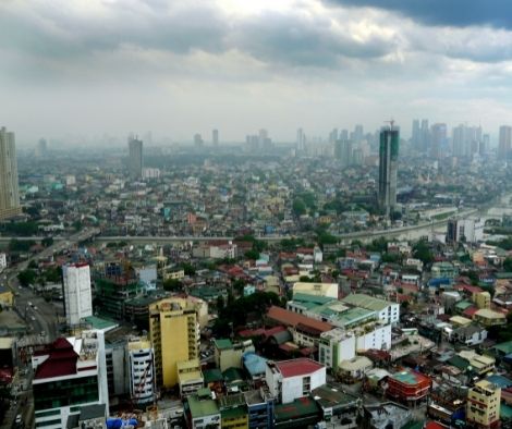 The city of Manila has issued a warning to citizens that pollution may exacerbate underlying problems